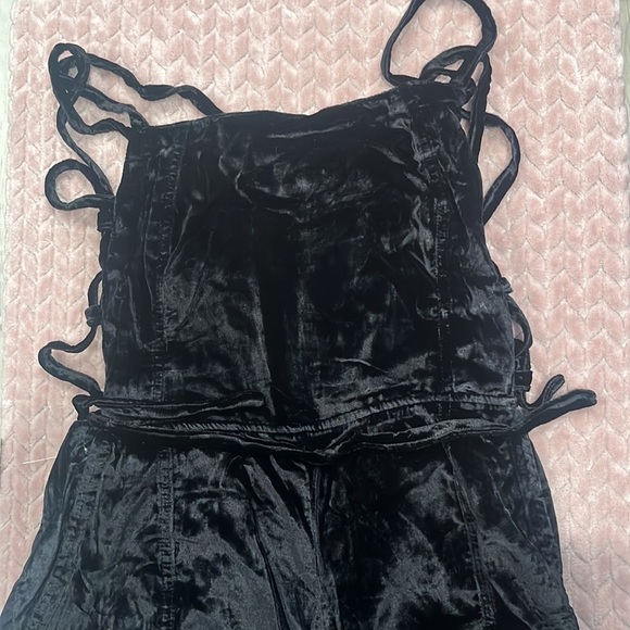 Forever 90’s Free people velvet jumpsuit - Picture 3 of 5